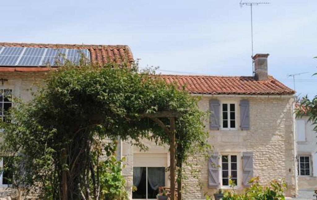 La Poussardiere Saint-Martin-sous-Mouzeuil Exteriör bild